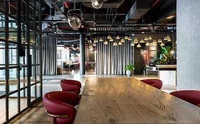 Radisson RED Hotel Brussels